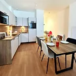 Charming 1-Bedroom Apartment In Prestigious 16Th Arrondissement